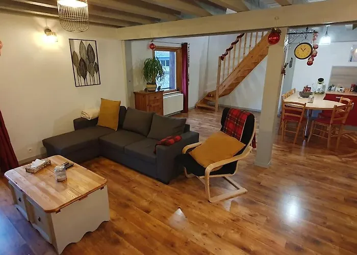 Grand Appartement Neuf Avec Parking Gratuit.