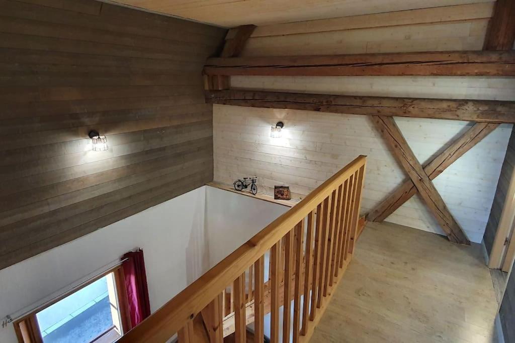 Apartment Grand Neuf Avec Parking Gratuit.